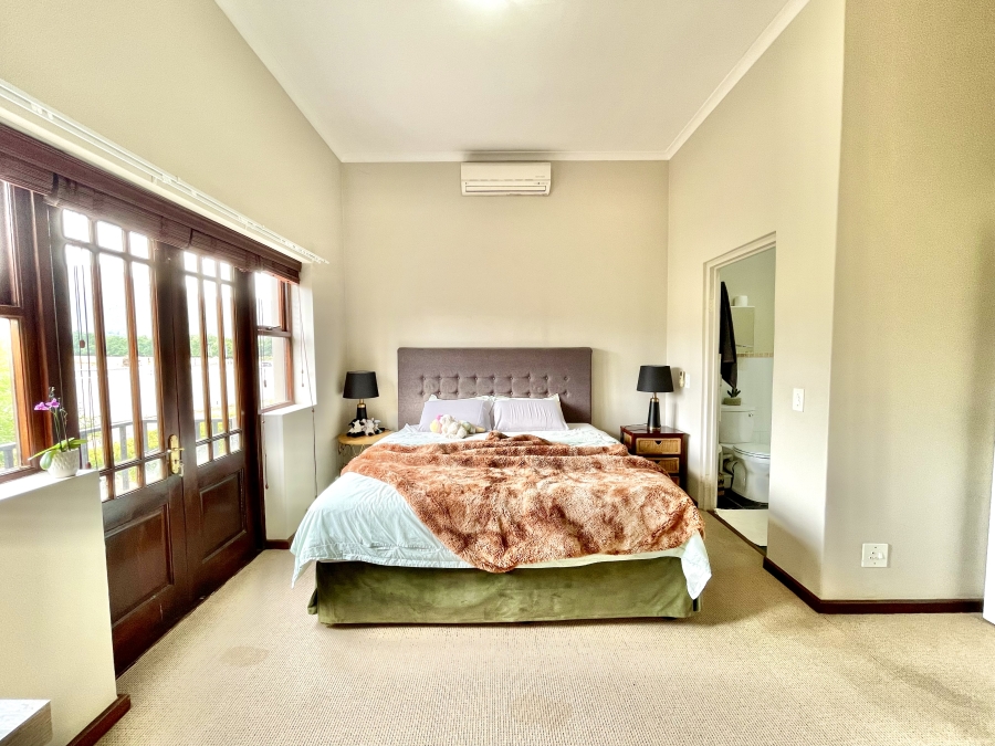 2 Bedroom Property for Sale in Boschenmeer Golf Country Estate Western Cape